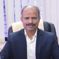Dr Vivek S. Deshpande